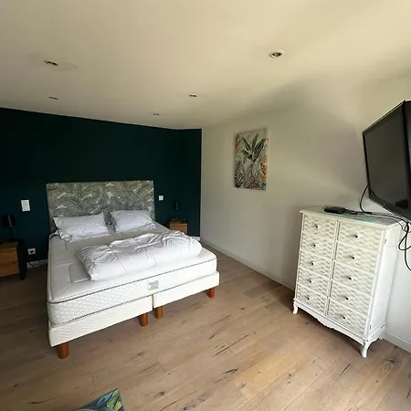 Maison Vue Riviere Du 8 Personnes *